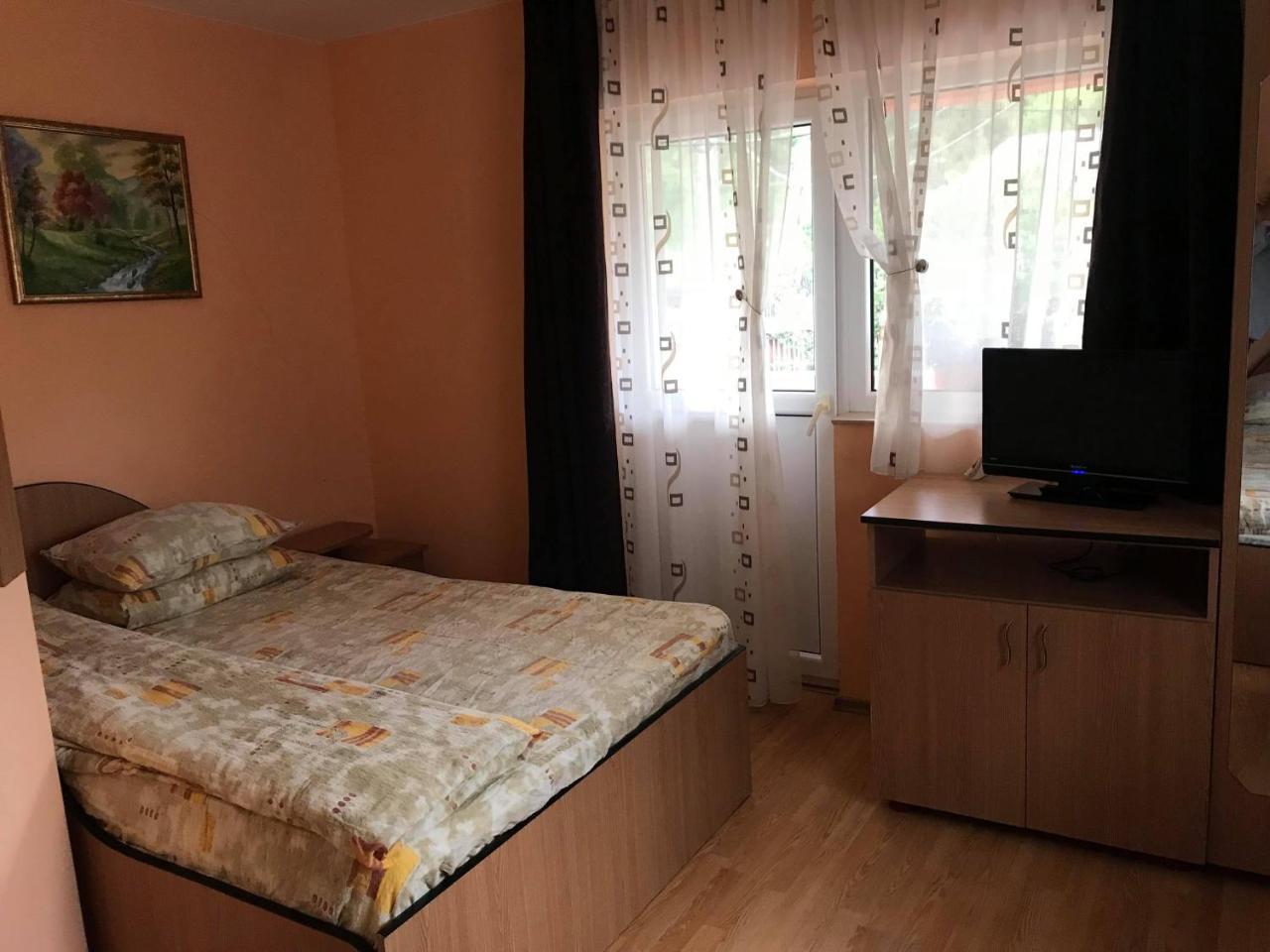 Pensiunea Colt De Rai Săcel Εξωτερικό φωτογραφία
