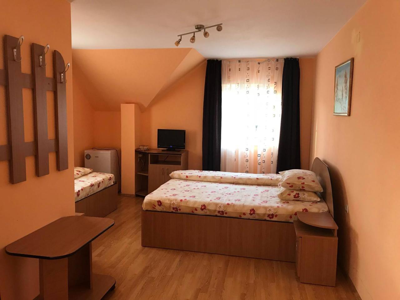 Pensiunea Colt De Rai Săcel Εξωτερικό φωτογραφία