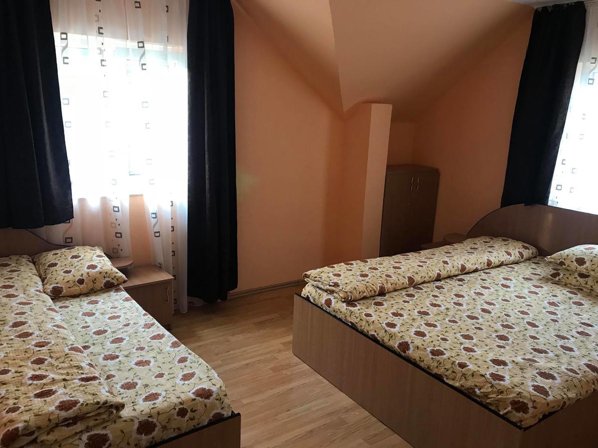 Pensiunea Colt De Rai Săcel Εξωτερικό φωτογραφία
